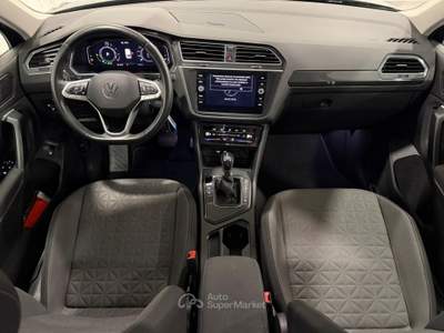 Volkswagen Tiguan 1.4 TSI eHYBRID Life DSG Grigio usata Caresanablot