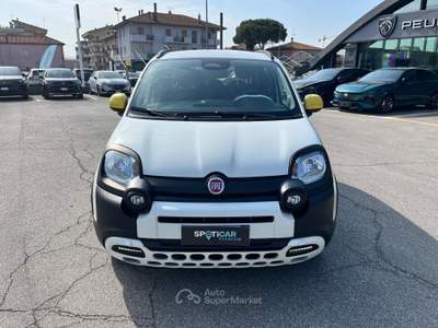 Fiat Panda Panda 1.0 firefly hybrid Cross s&s 70cv PANDINA Bianco usata Rimini