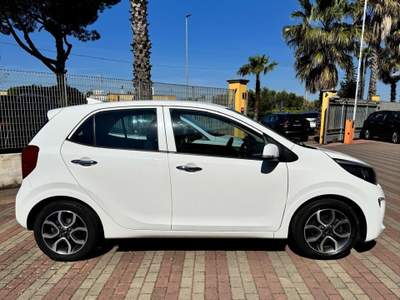 Kia Picanto Kia PICANTO 1.0 12V ECOGPL COOL Bianco usata Tuglie