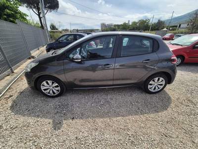 Peugeot 208 208 1.4 HDi 68 CV 5P Allure (50 kw) Grigio usata Sant'Anastasia