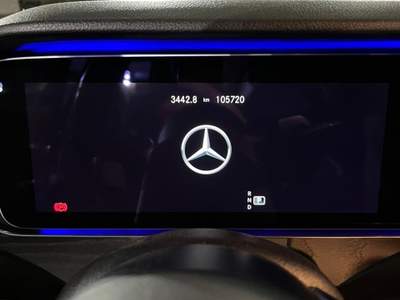 Mercedes-Benz Classe E Si vende per passaggio a modello con motorizzazione benzina usata Ispica