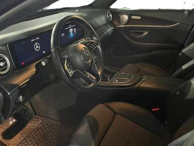 Mercedes-Benz Classe E Si vende per passaggio a modello con motorizzazione benzina usata Ispica