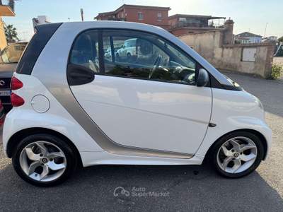 Smart ForTwo Fortwo II 2007 1.0 Passion 71cv Bianco usata Roma