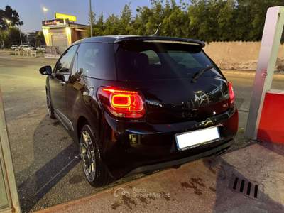 DS Automobiles DS 3 DS3 DS3 1.6 thp Sport Chic s Nero usata Roma