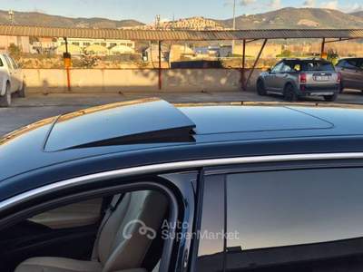 BMW Serie 3 320d 320 320d Touring Luxury auto Nero usata Roma
