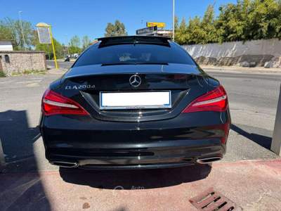 Mercedes-Benz CLA CLA 2.2 diesel 136cv premium Amg Nero usata Roma
