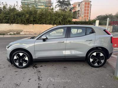 Volvo EX30 EX30 Single Motor Core rwd Grigio usata Roma