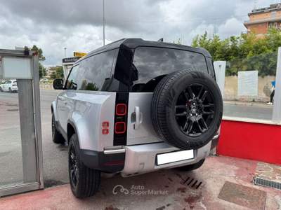 Land Rover Defender Defender 90 X-Dynamic HSE awd 250cv auto Grigio usata Roma