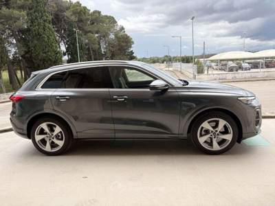 Audi Q5 TDI 150 kW mHEV+ S tronic quattro S line edition. Grigio usata Carovigno
