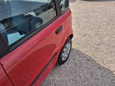 Fiat Panda Panda 1.3 MJT 16V Emotion (51 kw) Rosso usata Sant'Anastasia