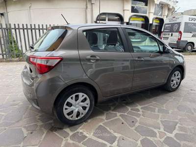 Toyota Yaris 5p 1.5h Business UNICO PROPRIETARIO OK NEOPATENTATI BELLISSIMA Grigio usata Cesano Maderno