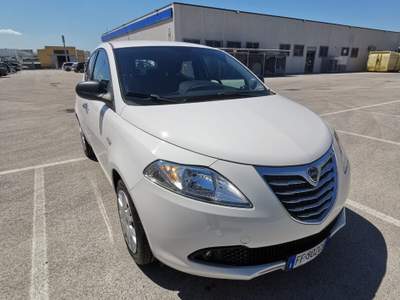 Lancia Ypsilon 69CV 5P. Silver 2016 solo km.79000 Bianco usata Barletta