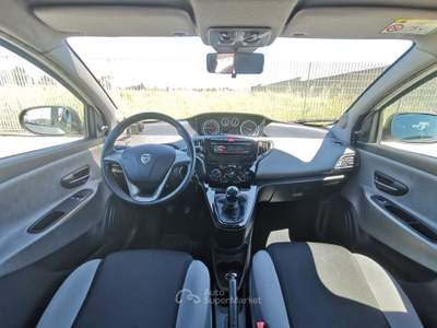 Lancia Ypsilon 69CV 5P. Silver 2016 solo km.79000 Bianco usata Barletta