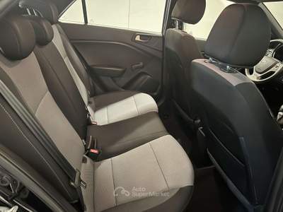 Hyundai i20 i20 II 2015 5p 1.2 Blackline 75cv Nero usata MONTIRONE
