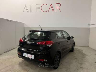 Hyundai i20 i20 II 2015 5p 1.2 Blackline 75cv Nero usata MONTIRONE