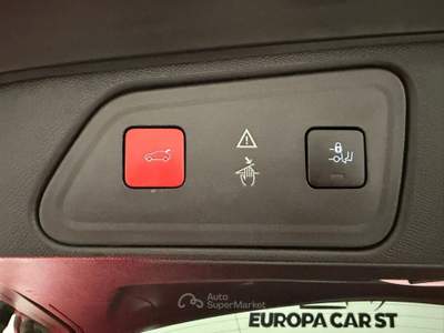 Peugeot 3008 BlueHDI 130 EAT8 S&S Allure Bianco usata Caresanablot