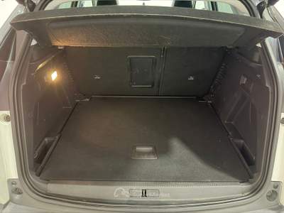 Peugeot 3008 BlueHDI 130 EAT8 S&S Allure Bianco usata Caresanablot