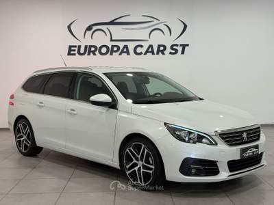 Peugeot 308 308 BlueHDi 120 S&S SW Allure Bianco usata Caresanablot