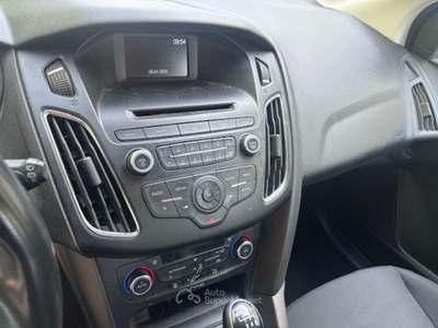 Ford Focus Unico proprietario, libero da incidenti  KM.  CERTIFICATI Grigio usata Cartura
