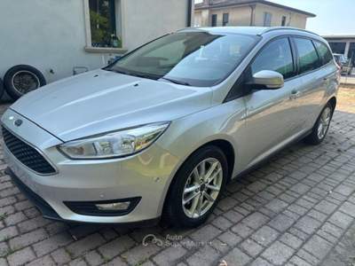 Ford Focus Unico proprietario, libero da incidenti  KM.  CERTIFICATI Grigio usata Cartura