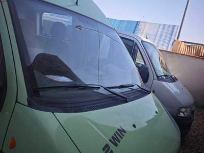 Peugeot Boxer PÖSSL 2WIN  Verde usata Andria