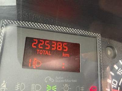 Iveco Daily 35C15 DOPPIA CABINA 7 POSTI 3.0 150 CV RIBALTABILE CASSONE 3,02 X 2,04 Bianco usata Napoli