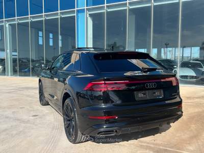 Audi Q8 SUV TDI quattro 210 kW tiptronic S line edition Possibilità noleggio no scoring Nero usata Gela