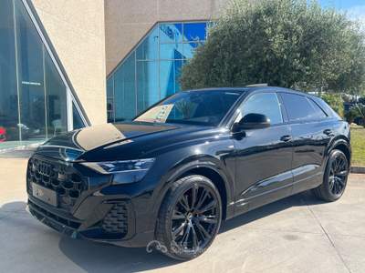 Audi Q8 SUV TDI quattro 210 kW tiptronic S line edition Possibilità noleggio no scoring Nero usata Gela