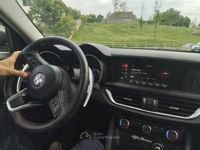 Alfa Romeo Stelvio Unico proprietario, tenuta in box Argento usata Torino