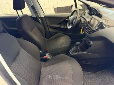 Peugeot 208 208 I 20195p 1.2 puretech Signature s Bianco usata Eboli