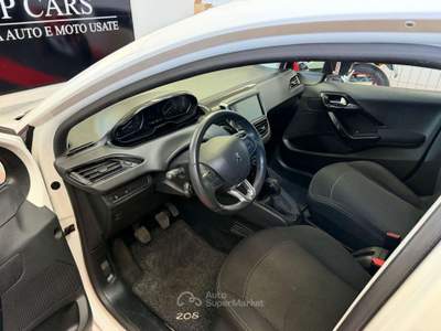 Peugeot 208 208 I 20195p 1.2 puretech Signature s Bianco usata Eboli