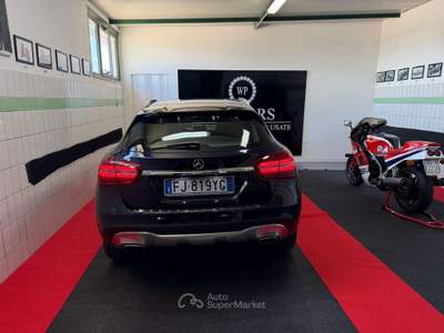 Mercedes-Benz GLA GLA-X156 2017 d Executive auto Blu/Azzurro usata Eboli