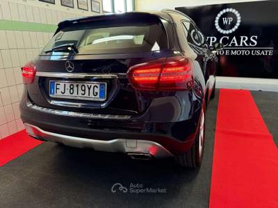 Mercedes-Benz GLA GLA-X156 2017 d Executive auto Blu/Azzurro usata Eboli
