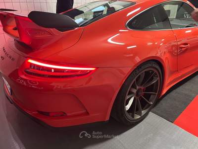 Porsche 911 911 VII Carrera 991 2018 Coupe 4.0 GT3 manuale Arancione usata Eboli