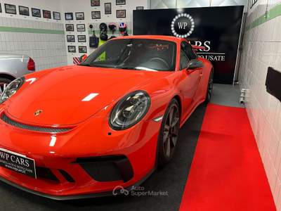 Porsche 911 911 VII Carrera 991 2018 Coupe 4.0 GT3 manuale Arancione usata Eboli