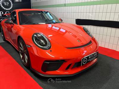 Porsche 911 911 VII Carrera 991 2018 Coupe 4.0 GT3 manuale Arancione usata Eboli