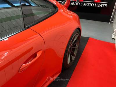 Porsche 911 911 VII Carrera 991 2018 Coupe 4.0 GT3 manuale Arancione usata Eboli