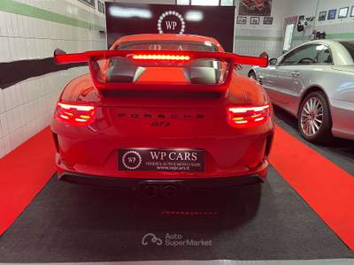 Porsche 911 911 VII Carrera 991 2018 Coupe 4.0 GT3 manuale Arancione usata Eboli