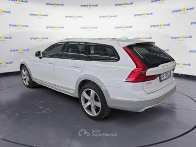 Volvo V90 Cross Country V90 2016 Cross Country 2.0 d4 Volvo Ocean Race Awd 190cv geartron Bianco usata Roma