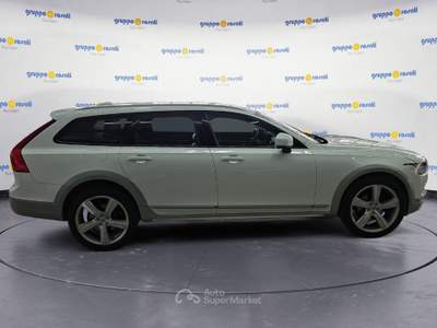 Volvo V90 Cross Country V90 2016 Cross Country 2.0 d4 Volvo Ocean Race Awd 190cv geartron Bianco usata Roma