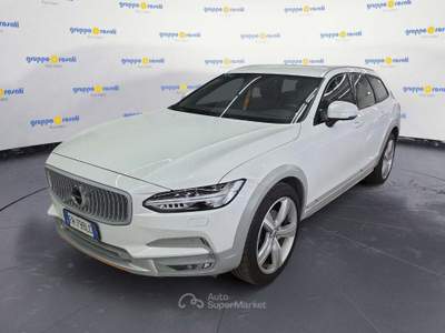 Volvo V90 Cross Country D4 AWD Geartr.Cross Country Ocean Race Bianco usata Roma