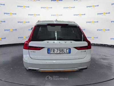 Volvo V90 Cross Country D4 AWD Geartr.Cross Country Ocean Race Bianco usata Roma