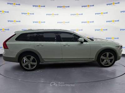Volvo V90 Cross Country D4 AWD Geartr.Cross Country Ocean Race Bianco usata Roma