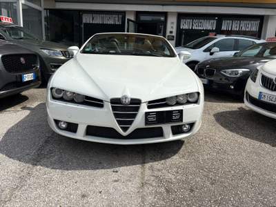 Alfa Romeo Spider buone condizioni tenuta sempre in garage Bianco usata Pergine Valsugana