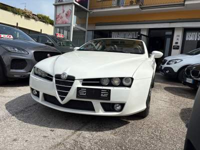Alfa Romeo Spider buone condizioni tenuta sempre in garage Bianco usata Pergine Valsugana