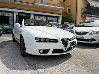 Alfa Romeo Spider buone condizioni tenuta sempre in garage Bianco usata Pergine Valsugana