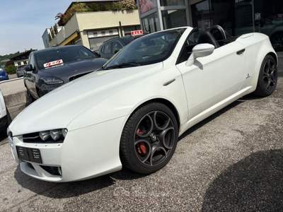 Alfa Romeo Spider buone condizioni tenuta sempre in garage Bianco usata Pergine Valsugana