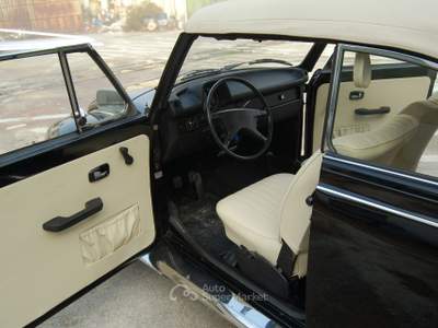 Volkswagen Maggiolino Anno 1973 ben conservata iscritta ASI solo persone serie Nero usata caserta