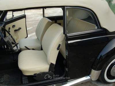 Volkswagen Maggiolino Anno 1973 ben conservata iscritta ASI solo persone serie Nero usata caserta