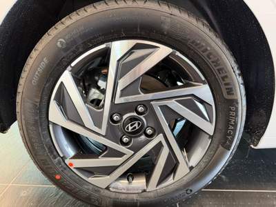 Hyundai i20 Connectline LUMENGRAY MT Nero usata Nola